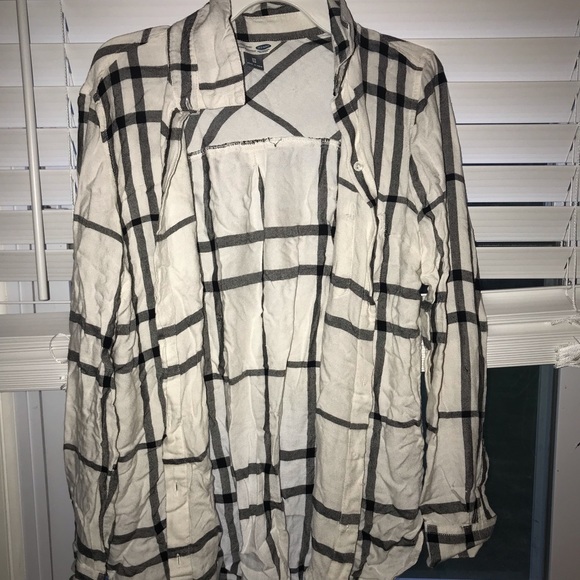 Old Navy Tops - Black and white flannel Old Navy Tops - Black and white flannel